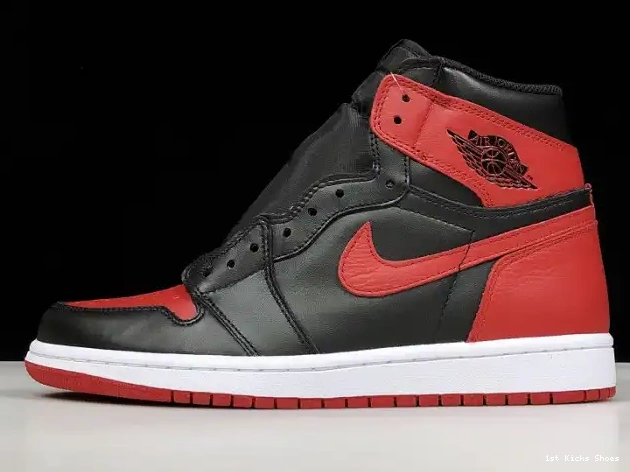 Jordan 1 Air 555088-001 Retro Banned High OG 0530